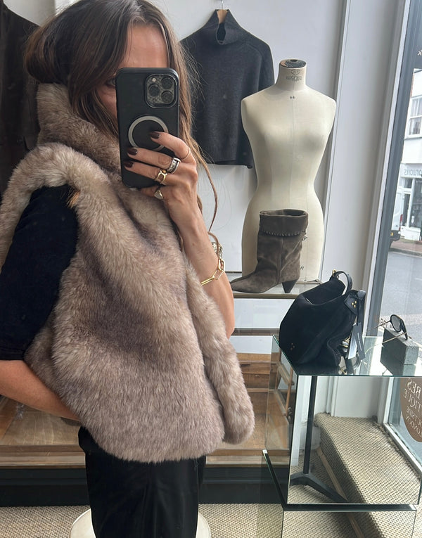 Vanessa Bruno Marcello Sleeveless Jacket