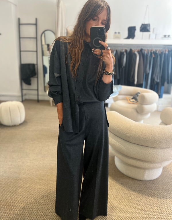 Harris Wharf Wide Leg Superfine Merino Trousers Anthracite