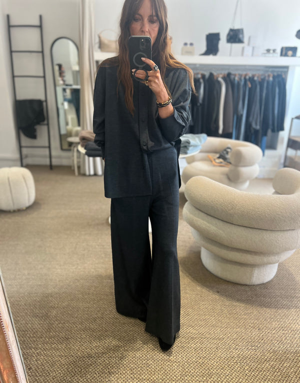 Harris Wharf Oversized Shirt Superfine Merino Anthracite